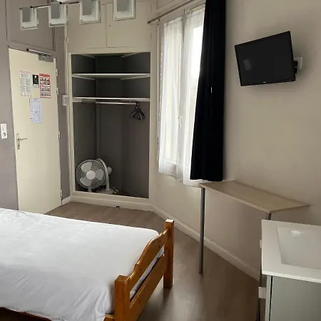 Hotel Aux Bons Amis Reims